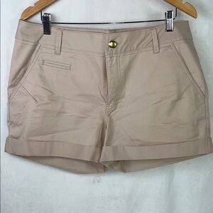 Harve Benard Beige Women's Shorts